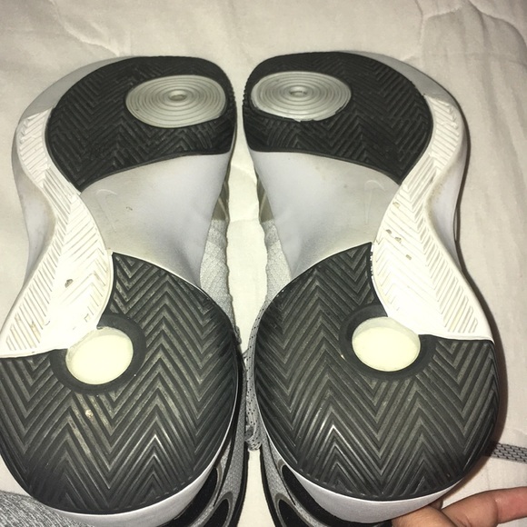 Nike hyper dunks. - Picture 4 of 4